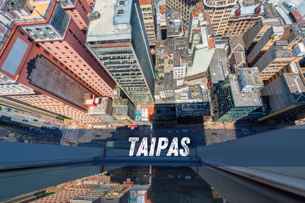 Taipas